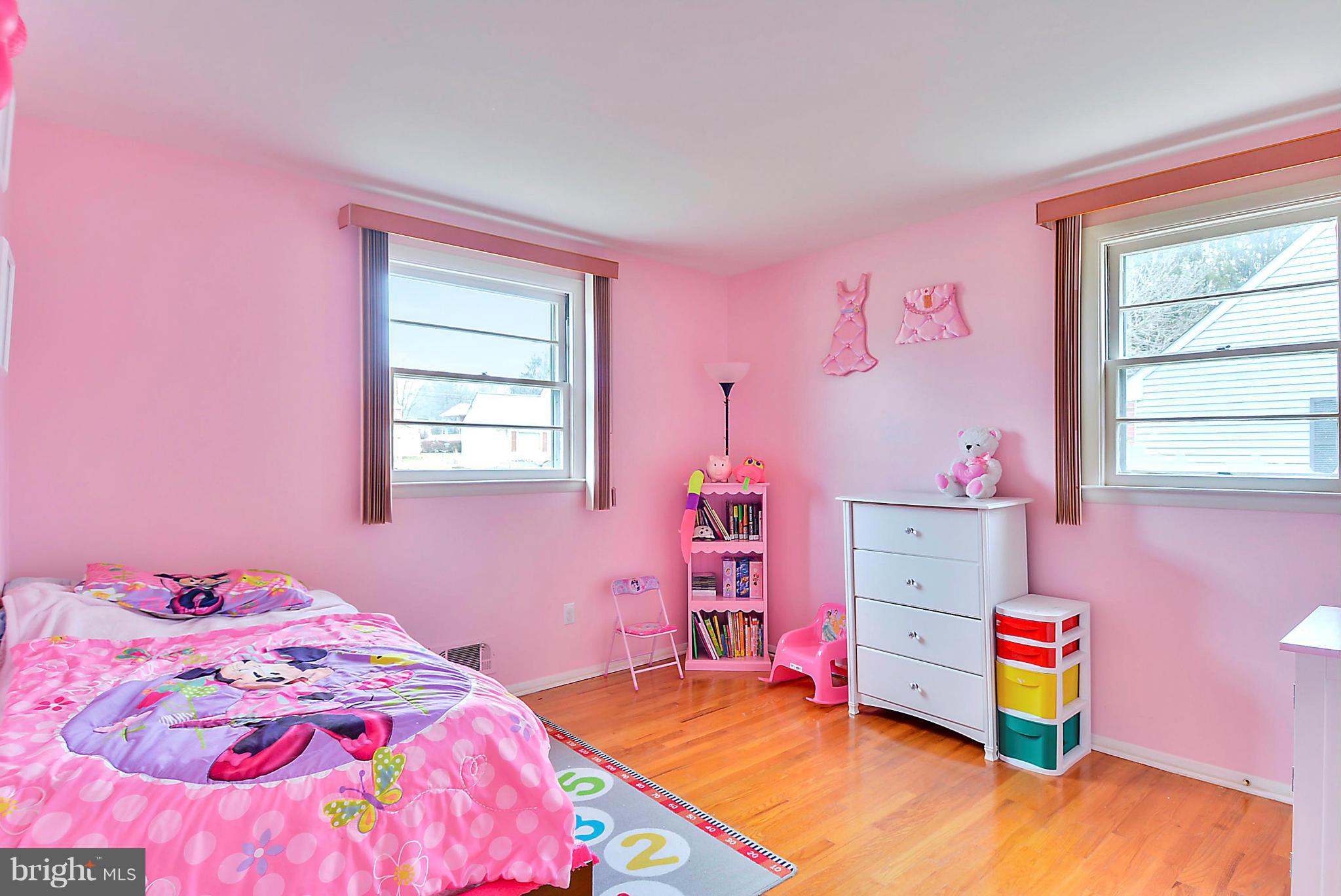 221 Homevale Road Reisterstown, MD 21136 - Photo 11 of 20 Bedroom