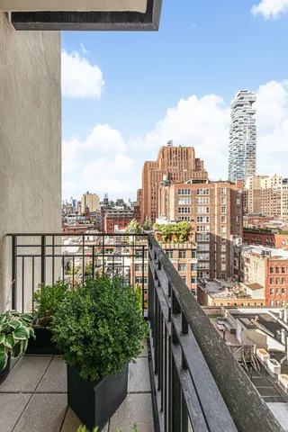 $39,000 | 143 Reade Street, Unit 10A | TriBeCa