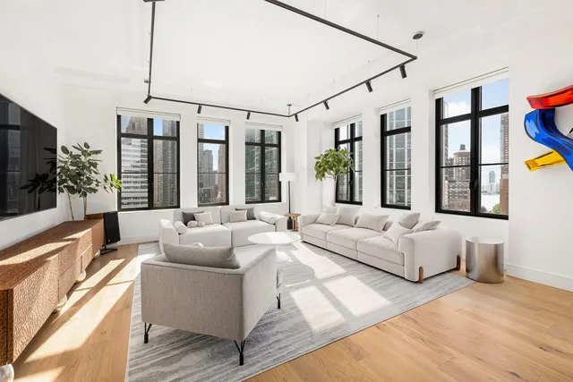 $39,000 | 143 Reade Street, Unit 10A | TriBeCa