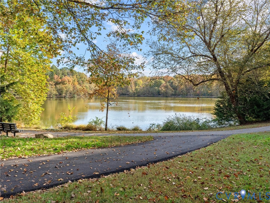 1781 Raintree Commons Drive Henrico, VA 23238 - Photo 5 of 31 With walking paths surrounding for your leisurely