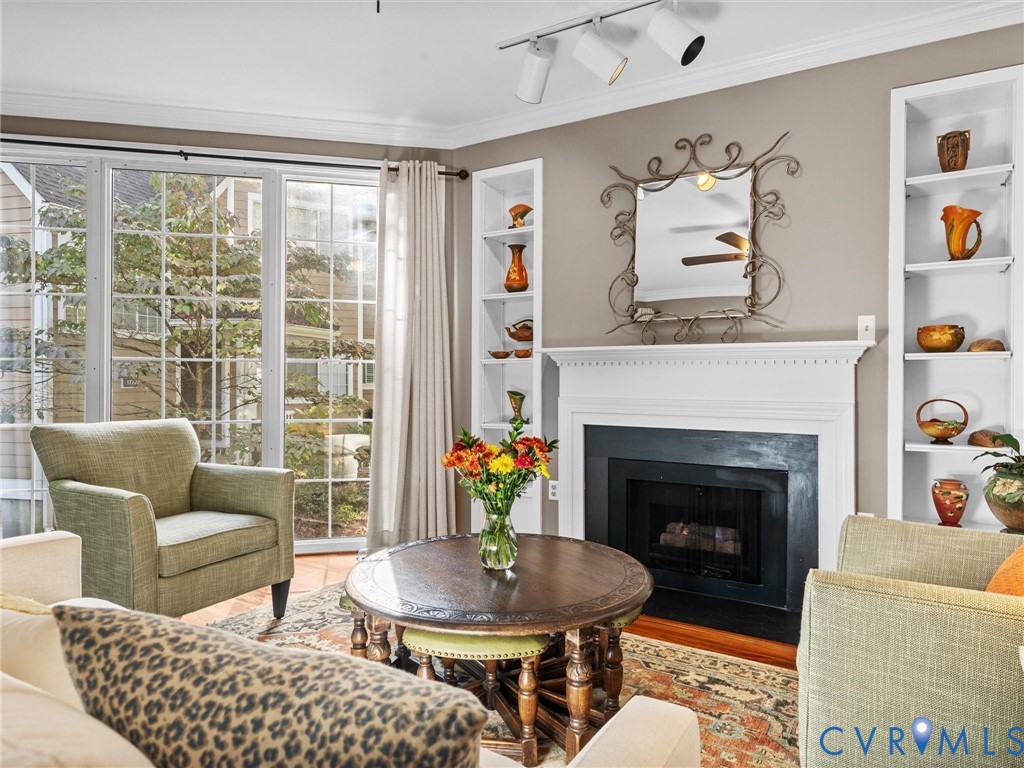 1781 Raintree Commons Drive Henrico, VA 23238 - Photo 6 of 31 Welcome inside!