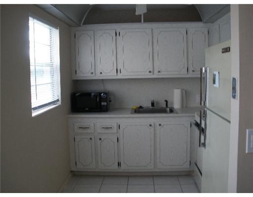 53 Brighton B, Unit 53 Boca Raton, FL 33434 - Photo 2 of 8 Additional Photo