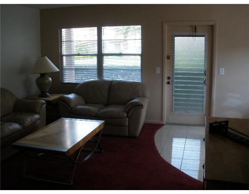 53 Brighton B, Unit 53 Boca Raton, FL 33434 - Photo 4 of 8 Additional Photo