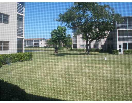 53 Brighton B, Unit 53 Boca Raton, FL 33434 - Photo 6 of 8 Additional Photo
