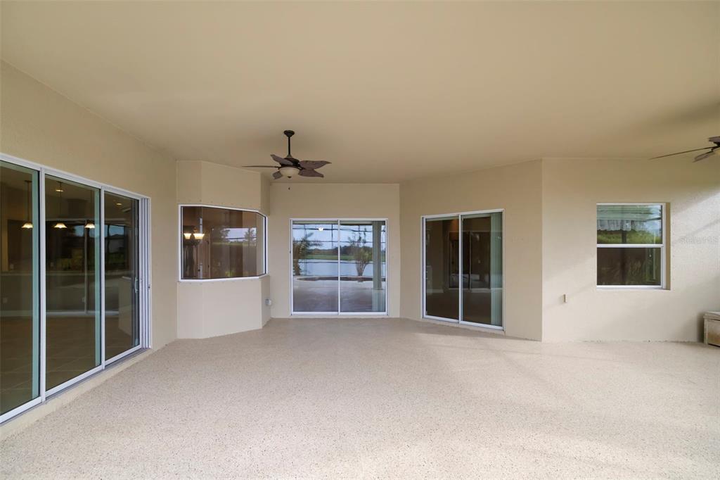 8420 Webber Road Sarasota, FL 34240 - Photo 23 of 100