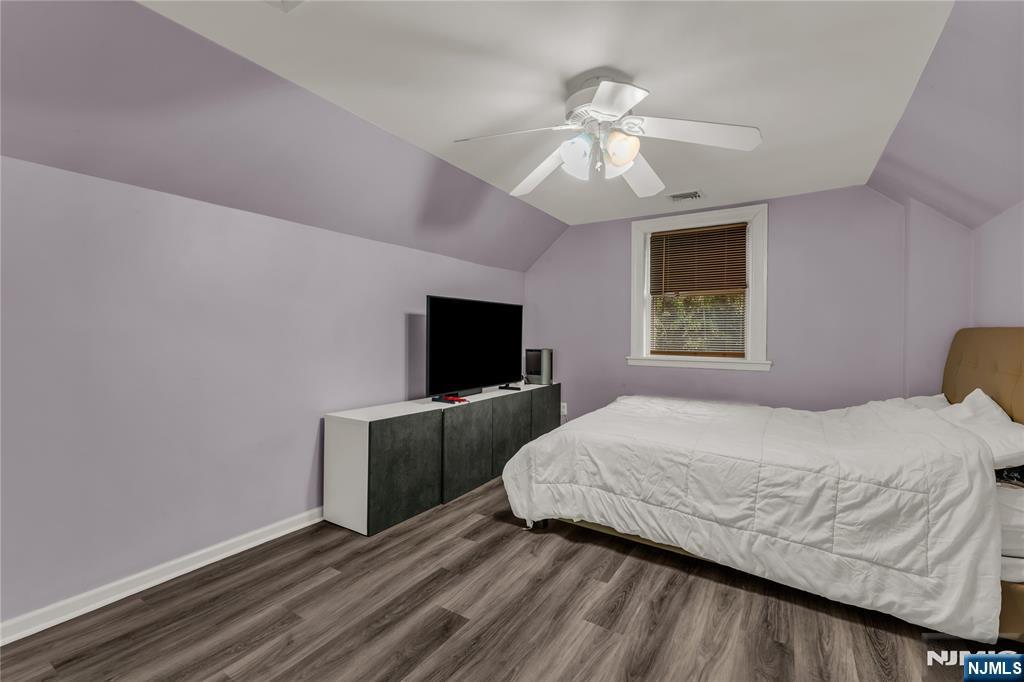 15 High Mountain Road Oakland, NJ 07436 - Photo 23 of 29