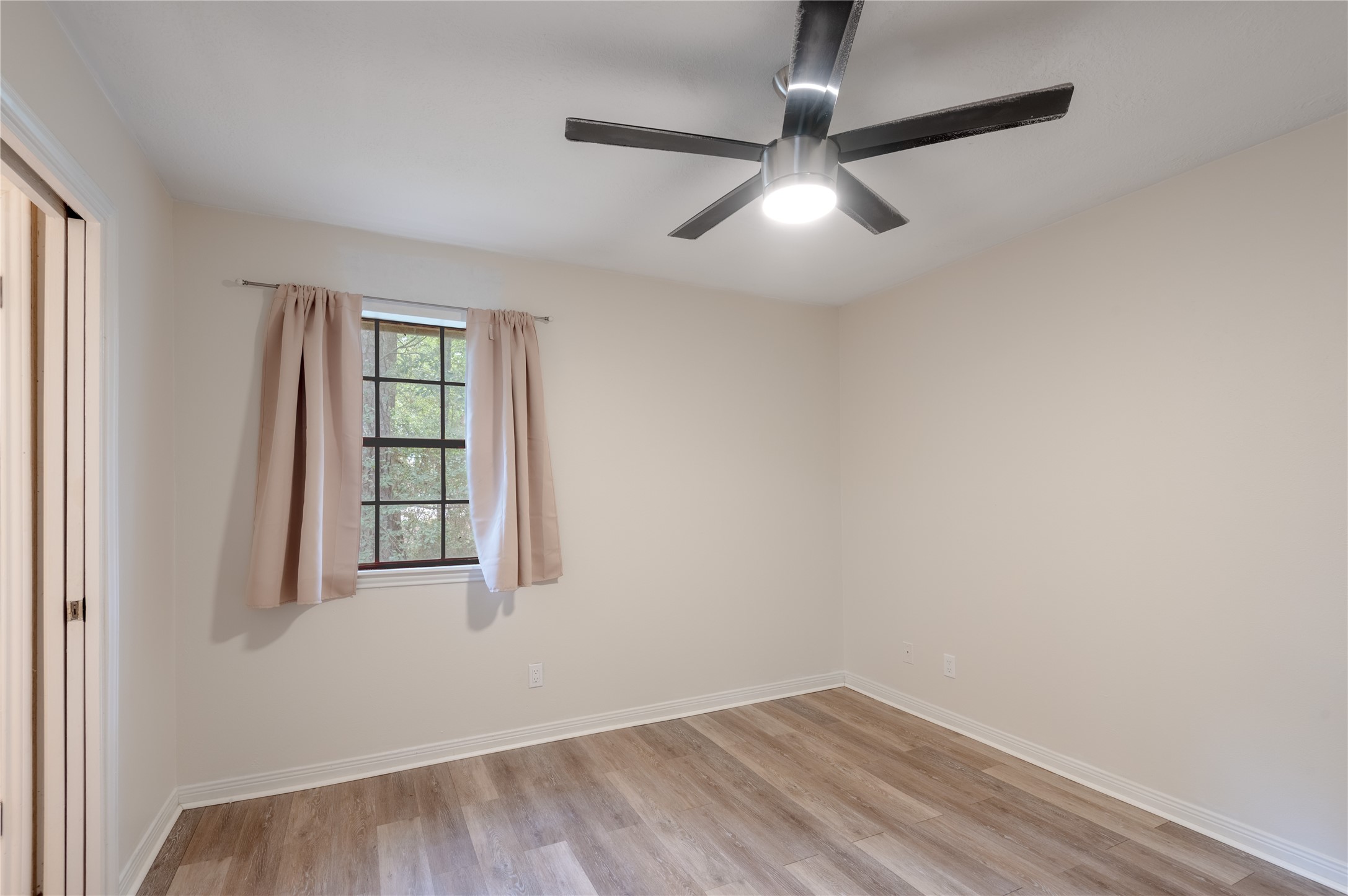 2402 Sycamore Avenue, Unit D6 Huntsville, TX 77340 - Photo 21 of 50