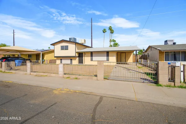 $303,000 | 2621 North 47th Drive, Phoenix, AZ 85035