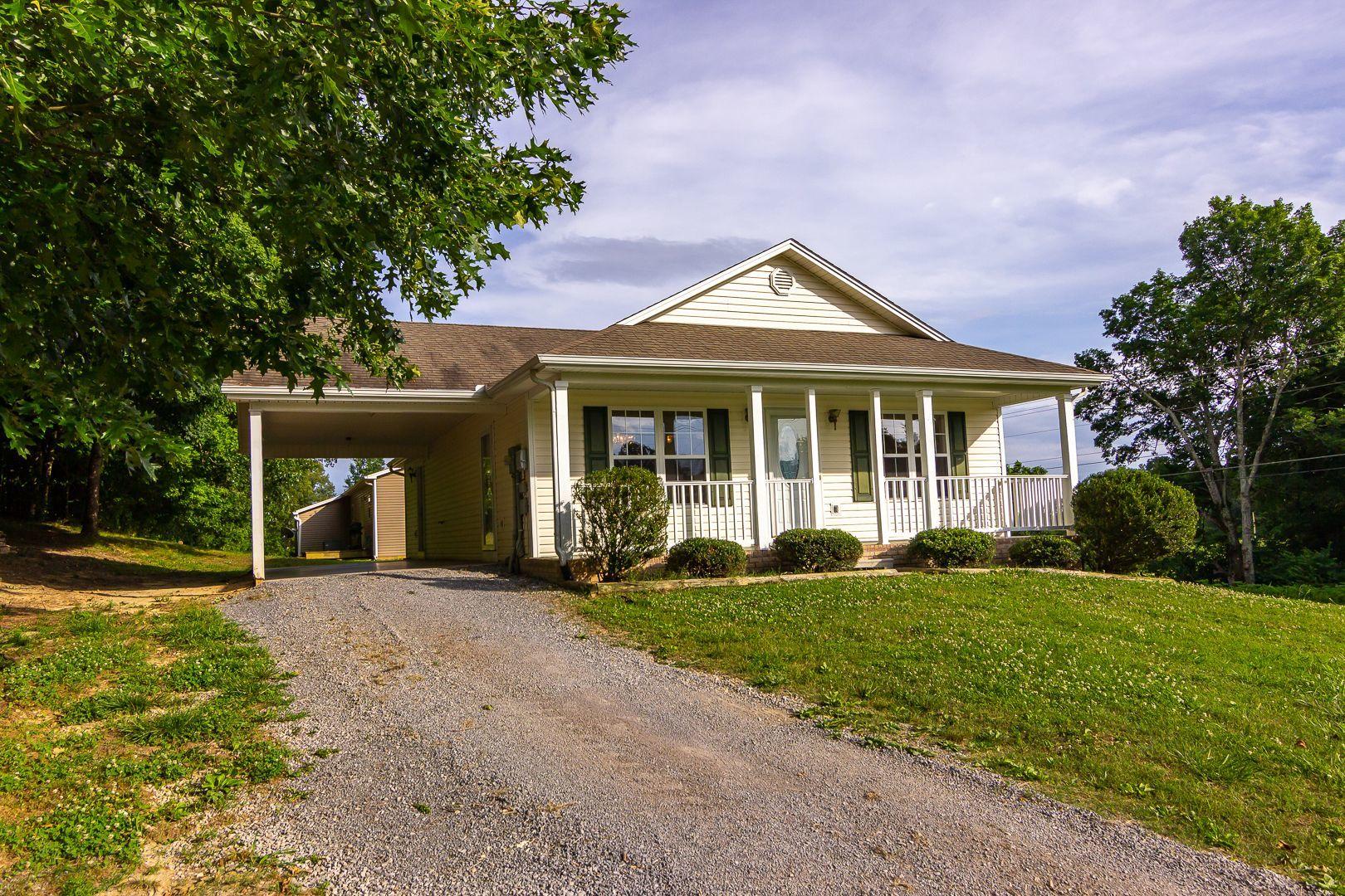 2010 Inman Bend Road Morristown, TN 37814 - Photo 3 of 29 1st Time on Market