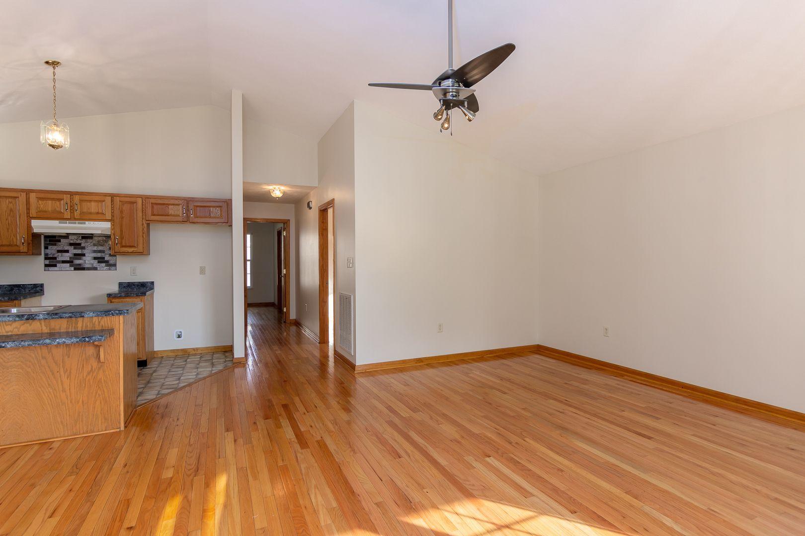 2010 Inman Bend Road Morristown, TN 37814 - Photo 6 of 29 2010 Inman Bend Great Room