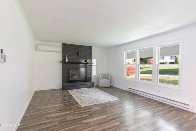 $392,000 | 68 Howe Road, Pittsfield, MA 01201