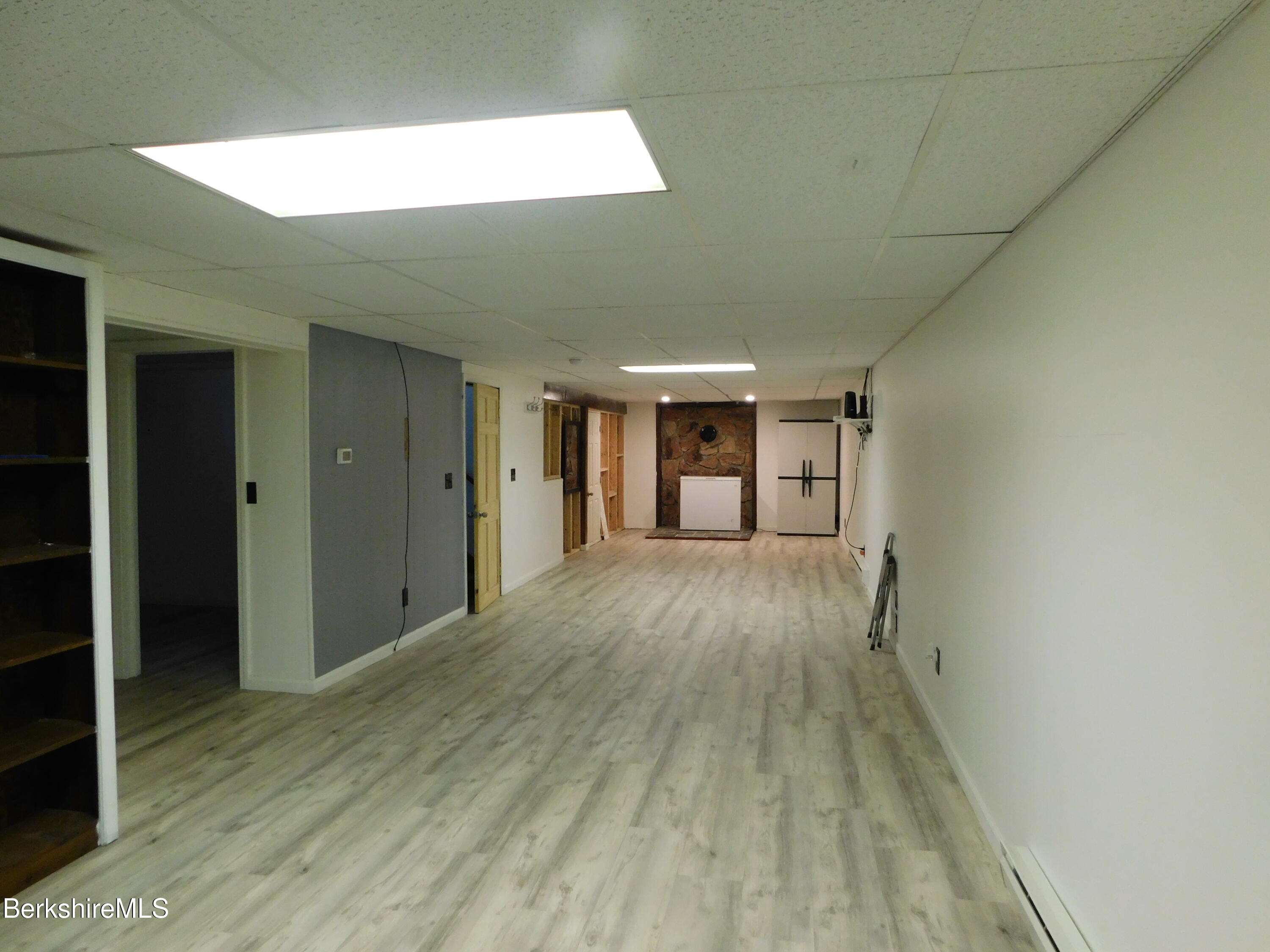 68 Howe Road Pittsfield, MA 01201 - Photo 25 of 38 DSCN0152