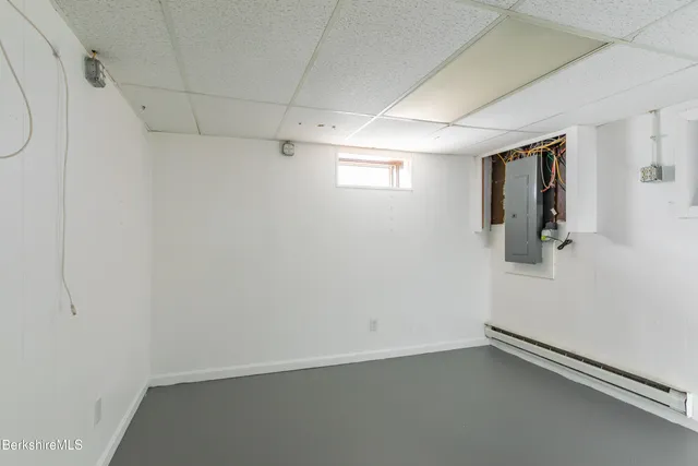 $392,000 | 68 Howe Road, Pittsfield, MA 01201