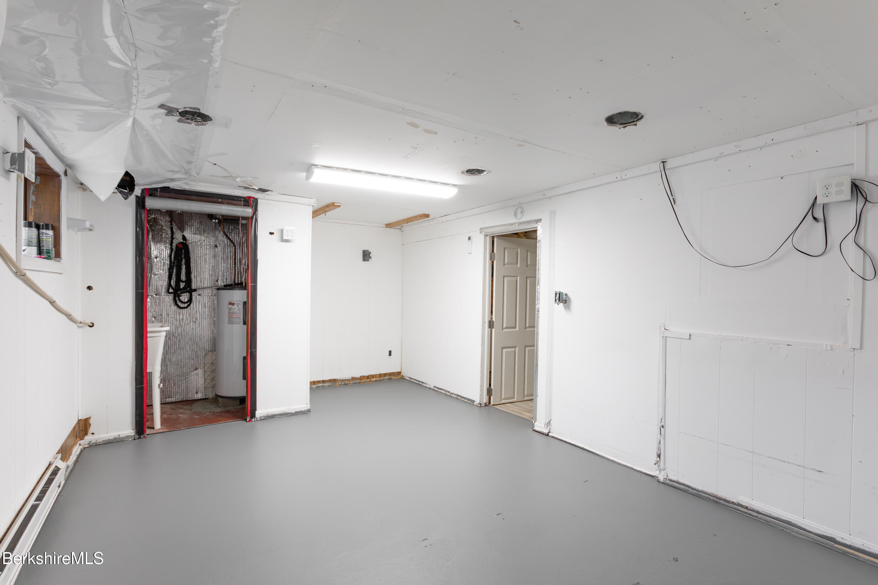 68 Howe Road Pittsfield, MA 01201 - Photo 38 of 38 lower level