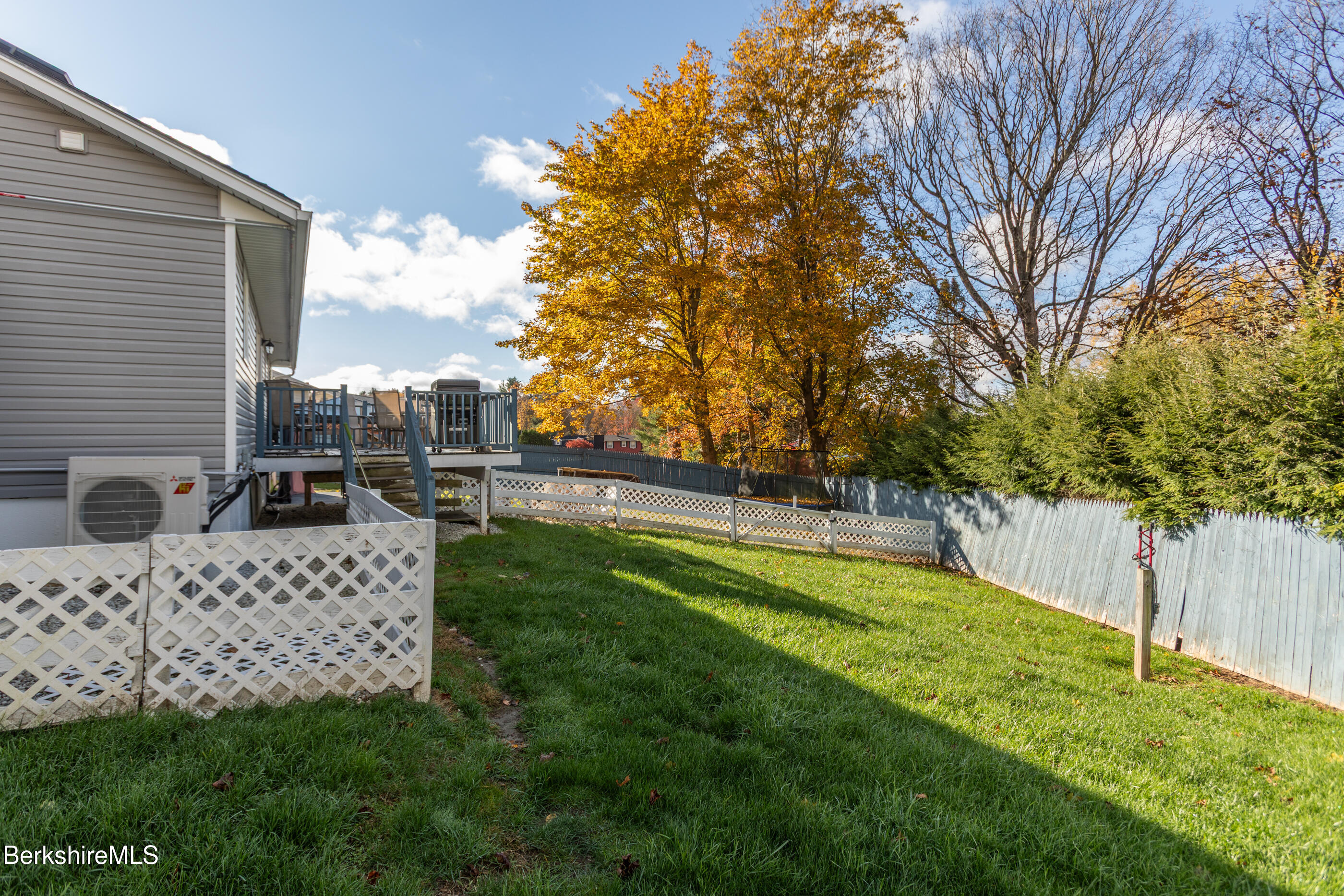 68 Howe Road Pittsfield, MA 01201 - Photo 8 of 38 image-8