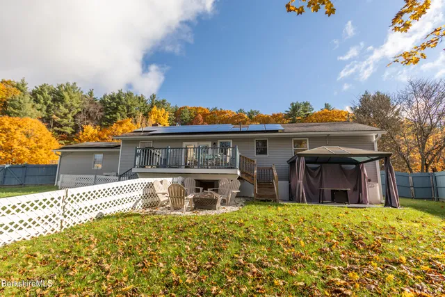 $392,000 | 68 Howe Road, Pittsfield, MA 01201