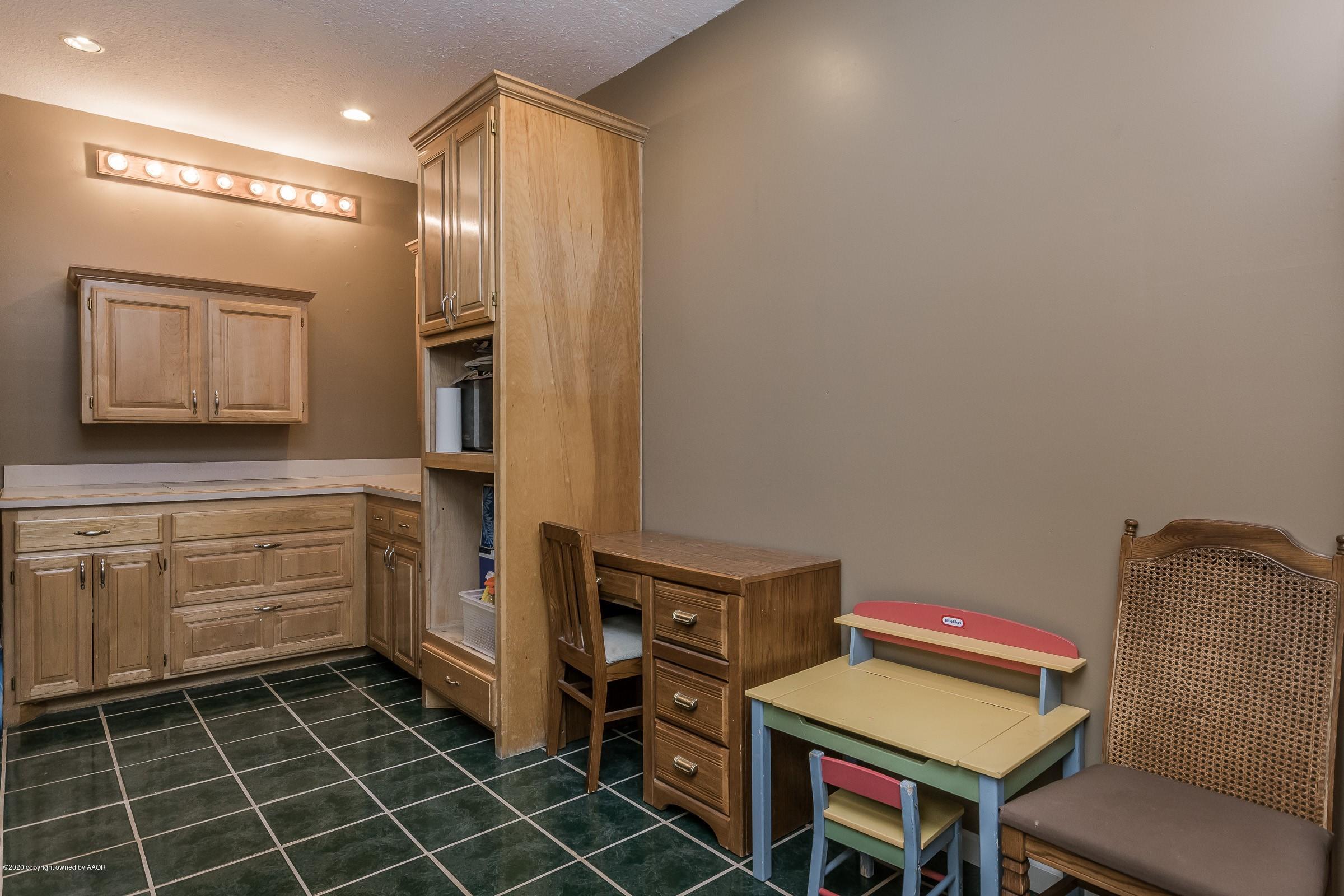 11315 Collin Wade Road Amarillo, TX 79124 - Photo 25 of 60 011_Craft Room_