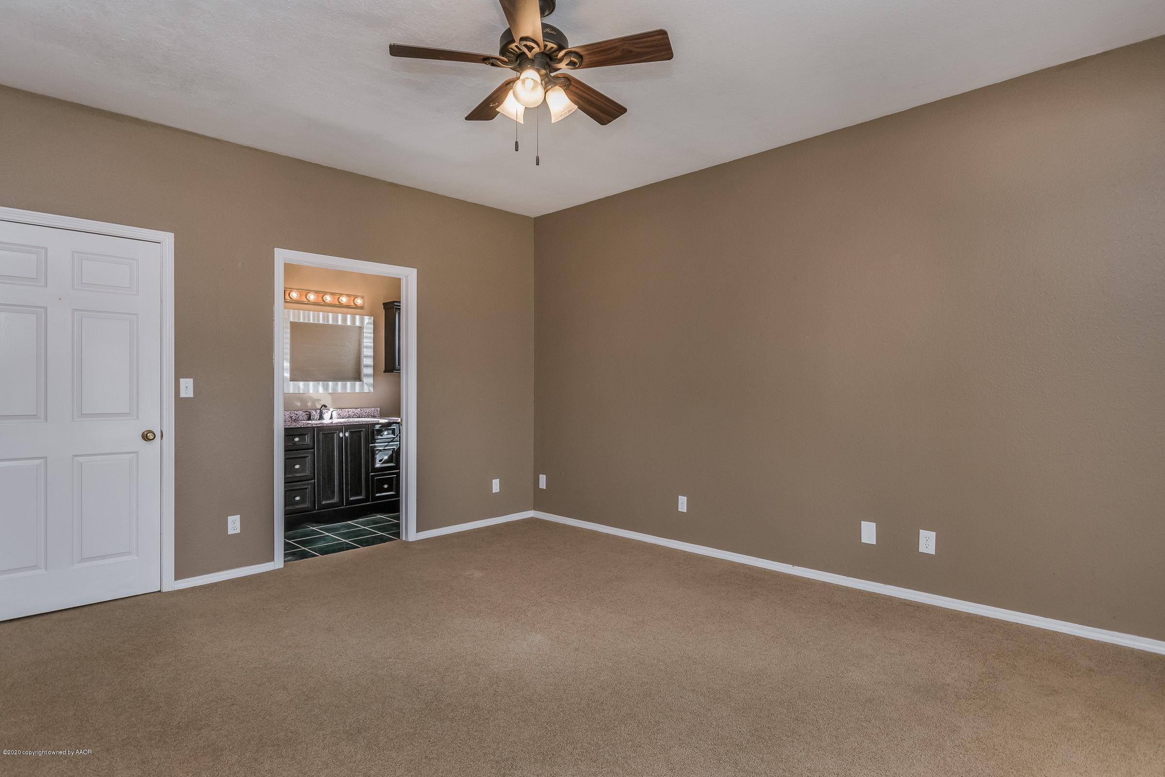 11315 Collin Wade Road Amarillo, TX 79124 - Photo 28 of 60 012_Bedroom 4_