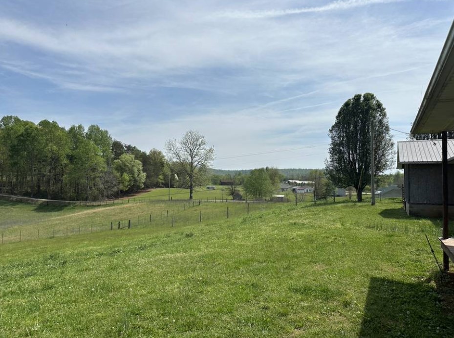 1561 Hickory Valley Road Sparta, TN 38583 - Photo 13 of 20 a view of grassy field with trees