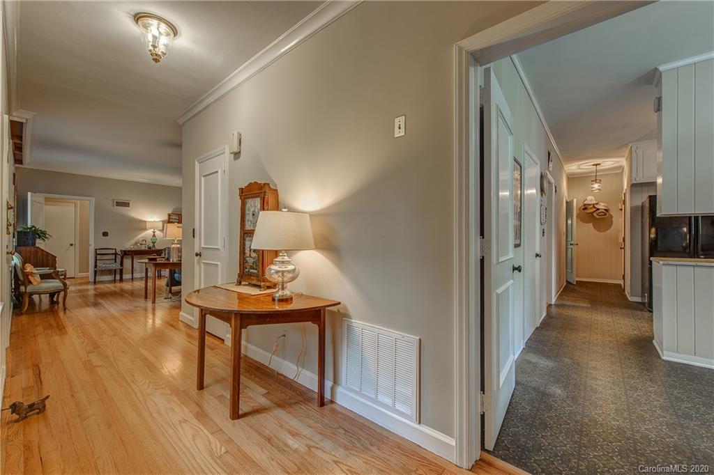 2501 Pinewood Road Gastonia, NC 28054 - Photo 13 of 29 Gallery Image 13
