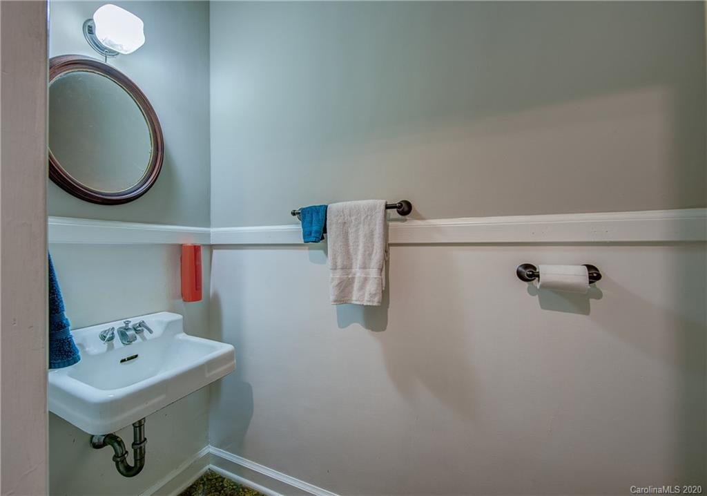 2501 Pinewood Road Gastonia, NC 28054 - Photo 16 of 29 Gallery Image 16