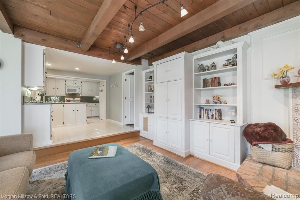 5991 Winkler Mill Road Rochester, MI 48306 - Photo 19 of 87 Gallery Image 19