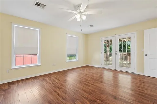 $2,400 | 409 Henry Landry Avenue, Metairie, LA 70003