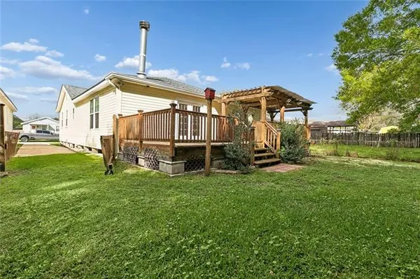 $2,400 | 409 Henry Landry Avenue, Metairie, LA 70003