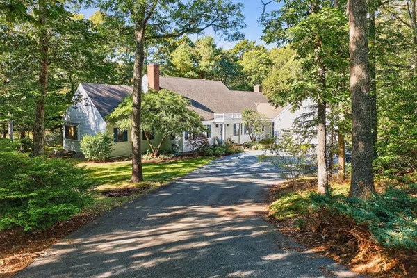 $2,095,000 | 34 Lake Drive, Orleans, MA 02653