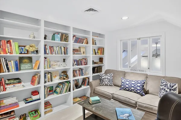 $2,095,000 | 34 Lake Drive, Orleans, MA 02653