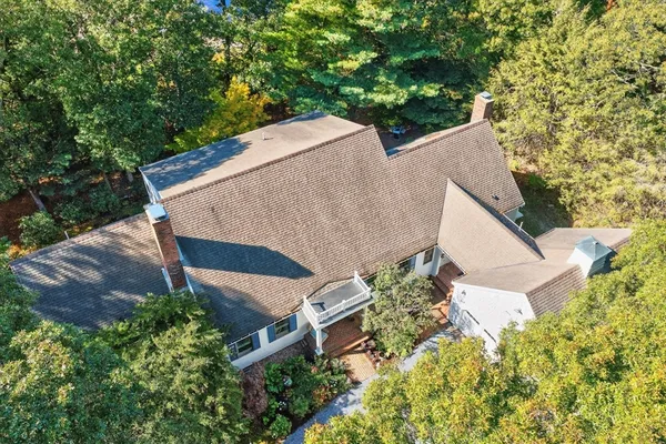 $2,095,000 | 34 Lake Drive, Orleans, MA 02653