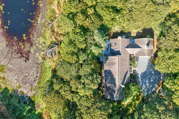 $2,095,000 | 34 Lake Drive, Orleans, MA 02653
