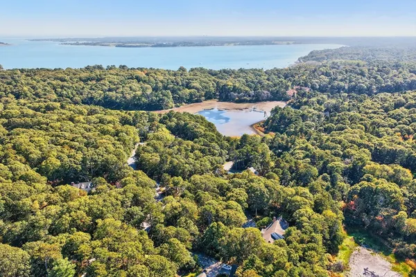 $2,095,000 | 34 Lake Drive, Orleans, MA 02653