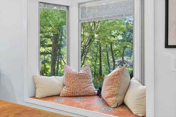 $2,095,000 | 34 Lake Drive, Orleans, MA 02653