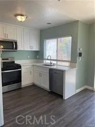 $2,950 | 11422 Citrus Glen Lane, Fontana, CA 92337