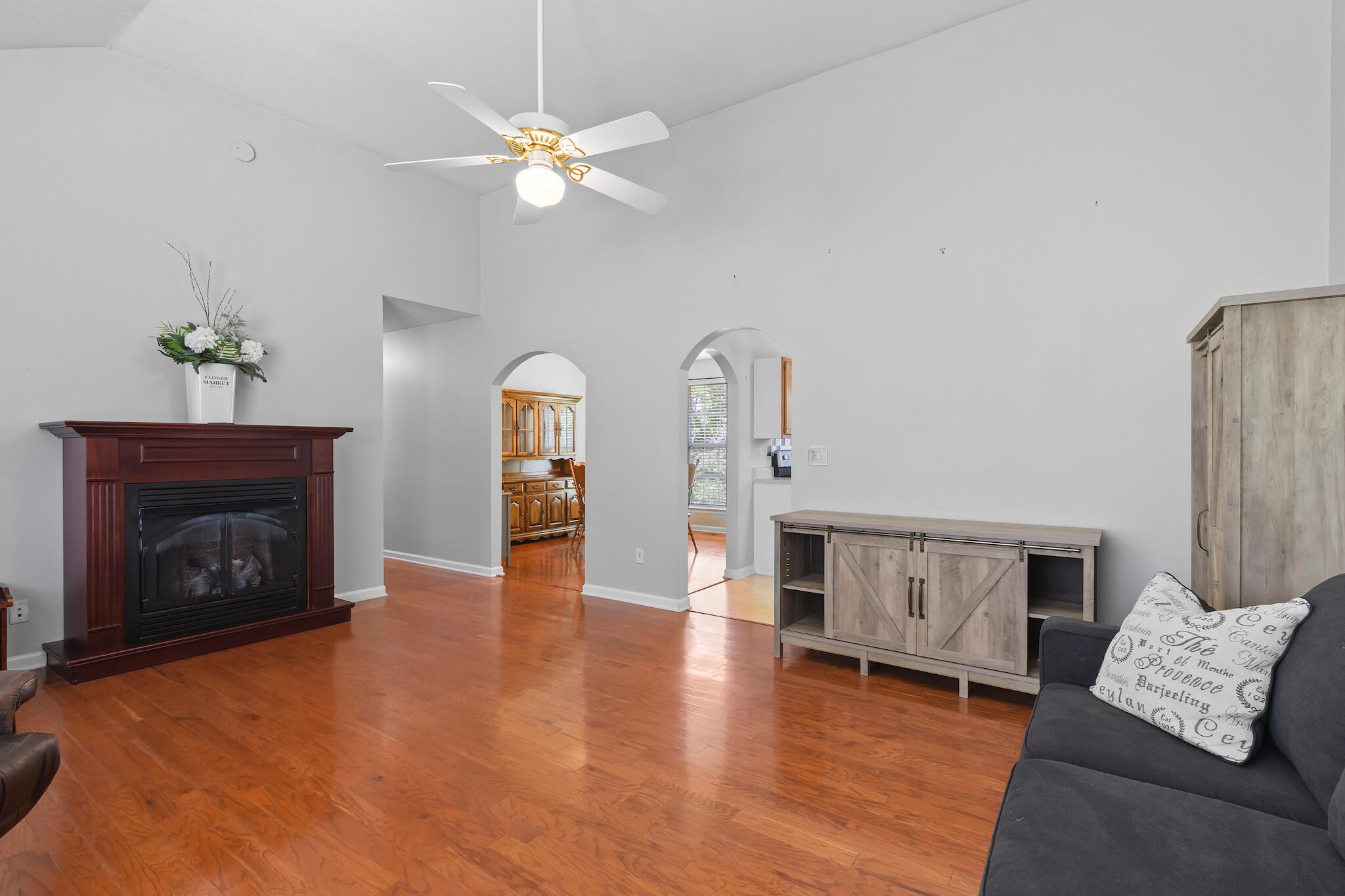 1407 Thatcher Road Soddy-Daisy, TN 37379 - Photo 3 of 29 1407 Thatcher Rd 21