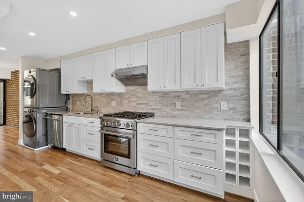 $289,500 | 9802 Georgia Avenue, Unit 26202, Silver Spring, MD 20902