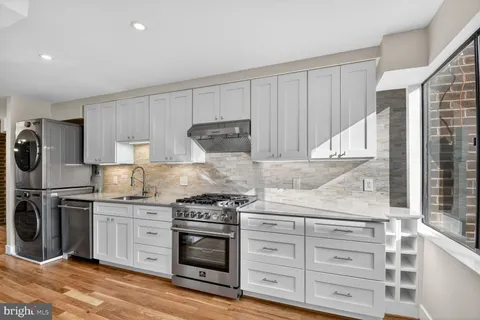 $325,000 | 9802 Georgia Avenue, Unit 26202, Silver Spring, MD 20902