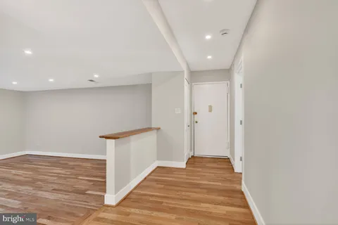 $299,000 | 9802 Georgia Avenue, Unit 26202, Silver Spring, MD 20902