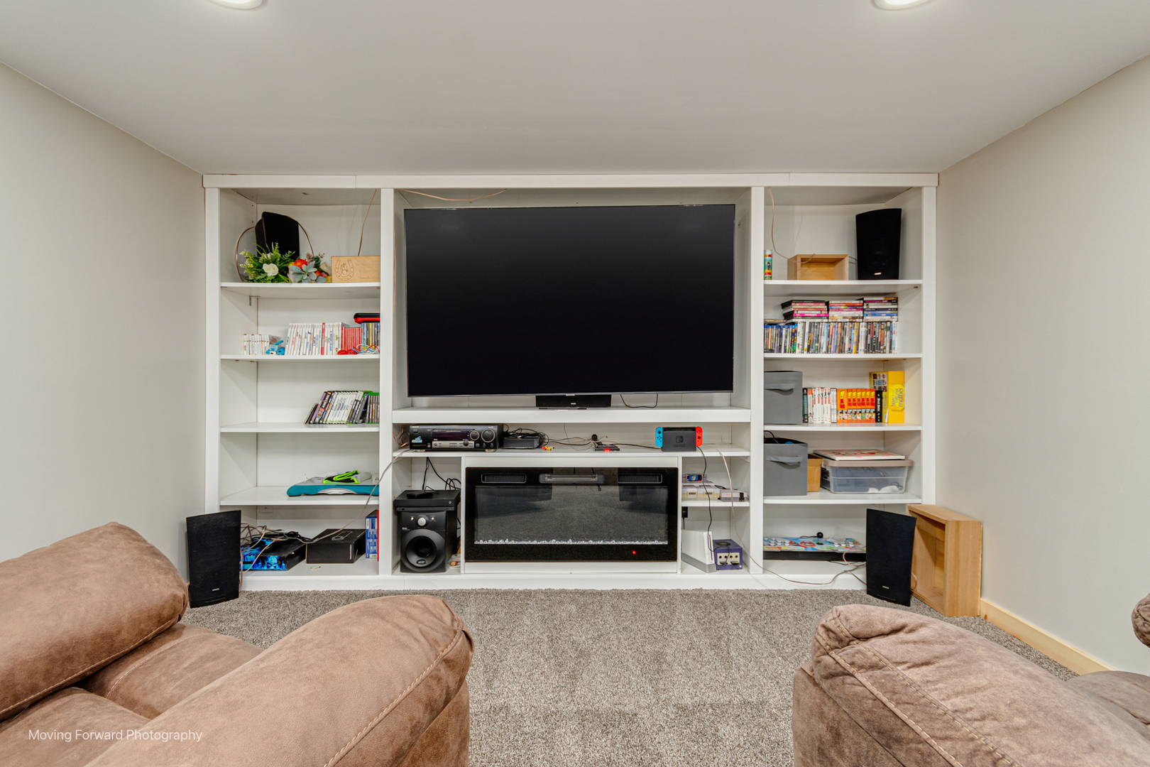 305 Prospect Avenue Dwight, IL 60420 - Photo 21 of 27 a living room with furniture and a flat screen tv