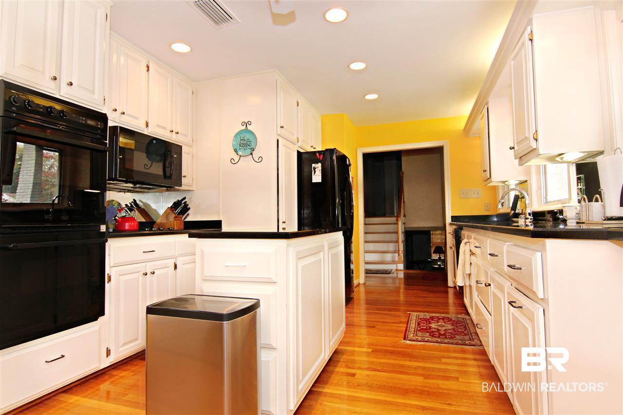 7 Spring Bank Road Mobile, AL 36608 - Photo 13 of 37