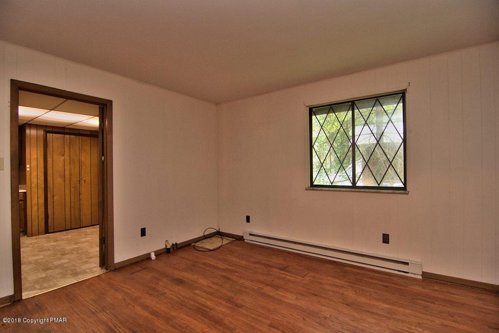 355 Canoe Brook Road Pocono Pines, PA 18350 - Photo 8 of 15 Bedroom