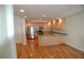 79 Court Street, Unit 2 Exeter, NH 03833 - Photo 6 of 9 Gallery Image 6