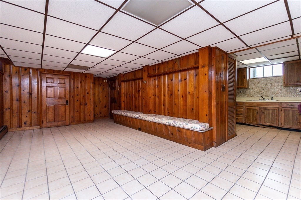 2 Sheldon Road Peabody, MA 01960 - Photo 29 of 42 a view of a garage