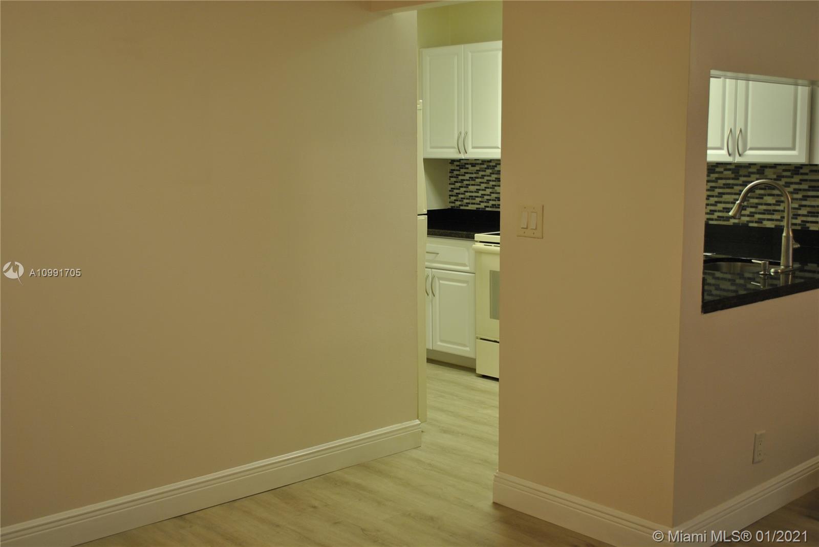 10047 Winding Lake Road, Unit 101 Sunrise, FL 33351 - Photo 6 of 14