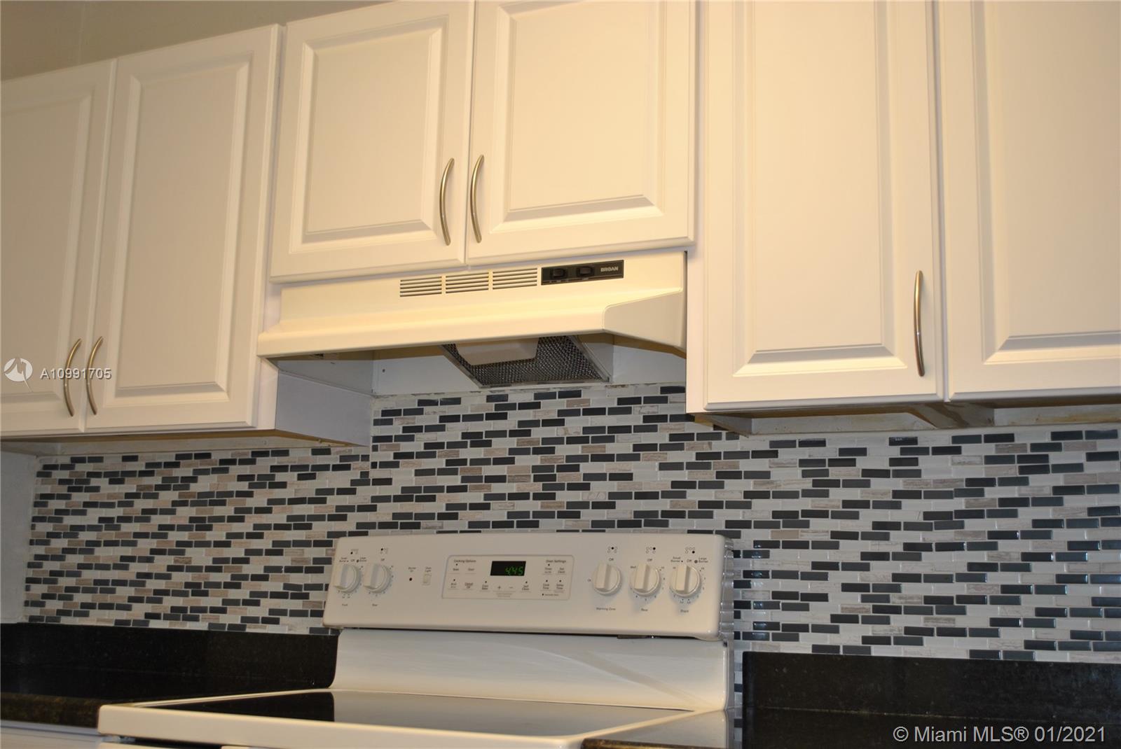 10047 Winding Lake Road, Unit 101 Sunrise, FL 33351 - Photo 8 of 14