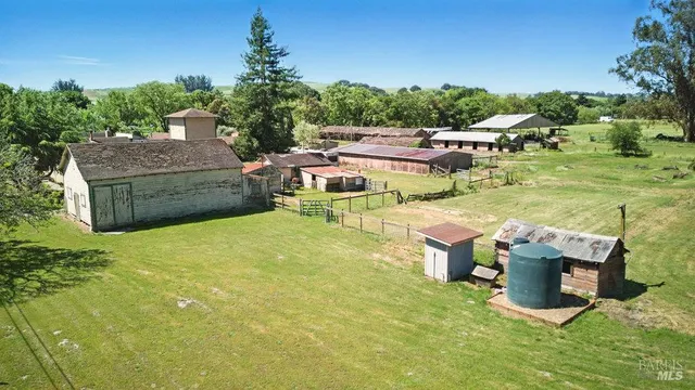 $1,699,000 | 6067 Gilmore Avenue, Cotati, CA 94931