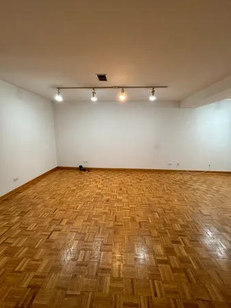 $1,695 | 630 West Patterson Avenue, Unit G, Chicago, IL 60613