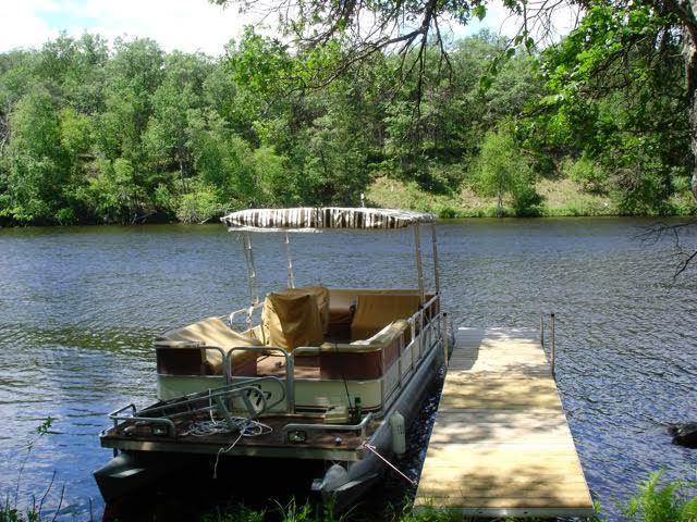 Johnson Falls, Unit 15 Crivitz, WI 54114 - Photo 1 of 1 Primary Photo