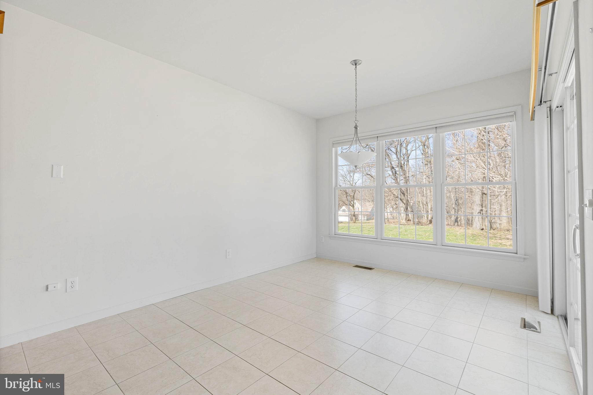 226 Crescent Road, Unit 19 Landenberg, PA 19350 - Photo 17 of 38